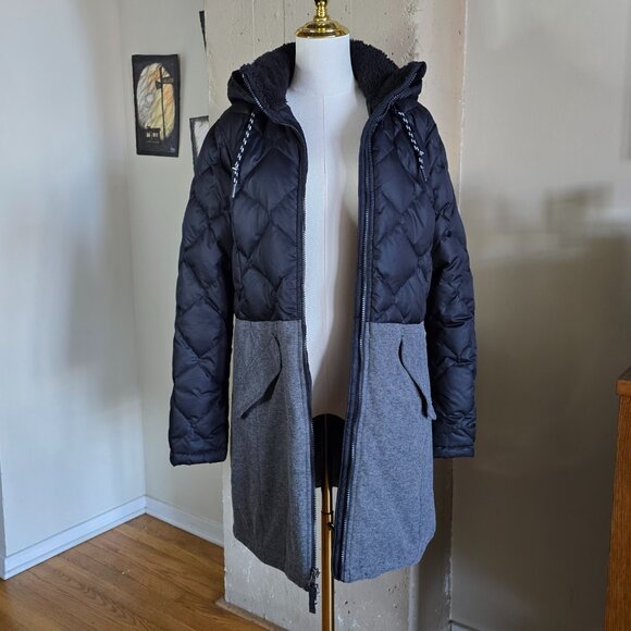 Eddie Bauer Two-Tone Hybrid Down Hooded Puffer Coat - Picture 3 of 13